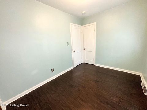 Tiny photo for 619 Duvall St, Louisville, KY 40217 (MLS # 1701316)