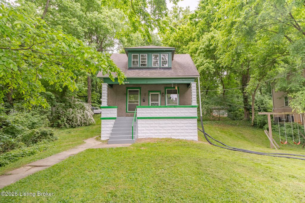 Photo of 148 N Jane St, Louisville, KY 40206 (MLS # 1717604)