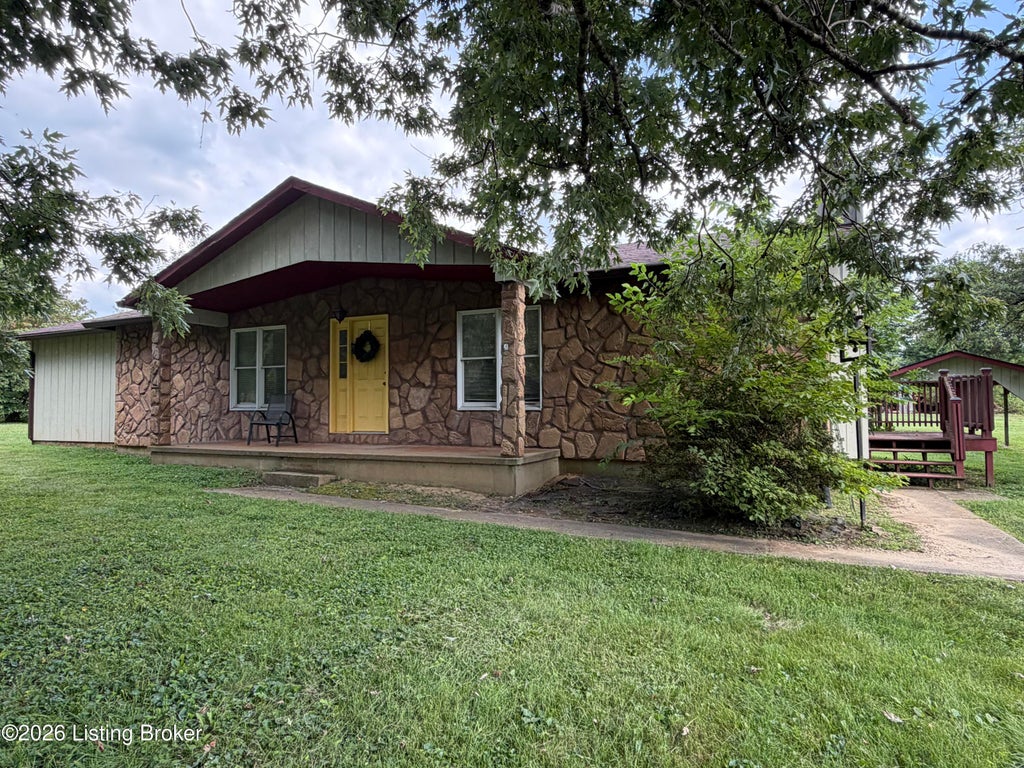 Photo of 2410 Plum Run Rd, Bardstown, KY 40004 (MLS # 1725502)
