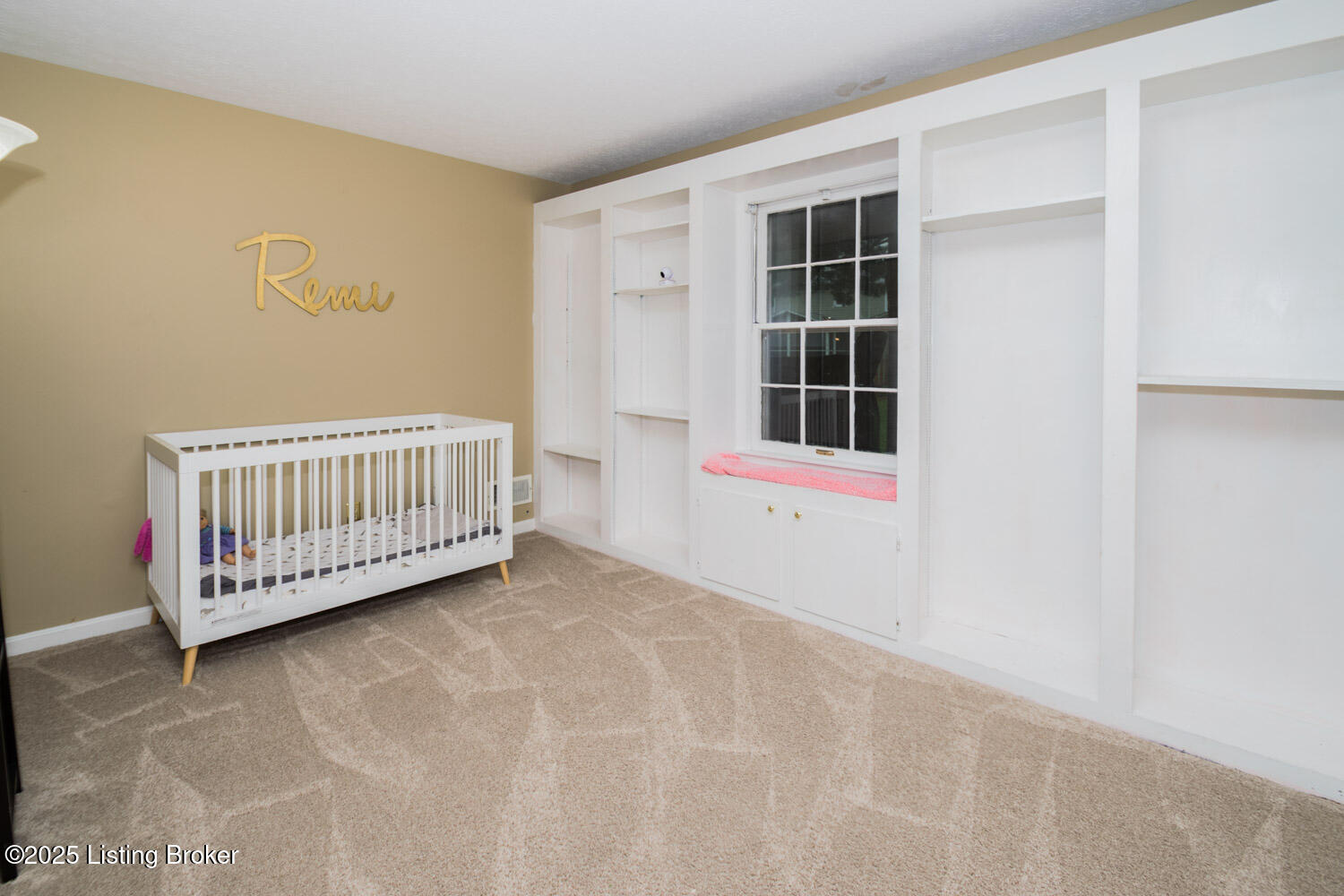 9008 Sandwich Pl, Louisville, Pennsylvania image 35