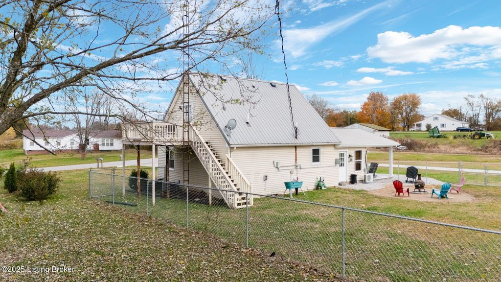 Photo of 1641 Shady Land Church Rd, Bowling Green, KY 42101 (MLS # 1707751)