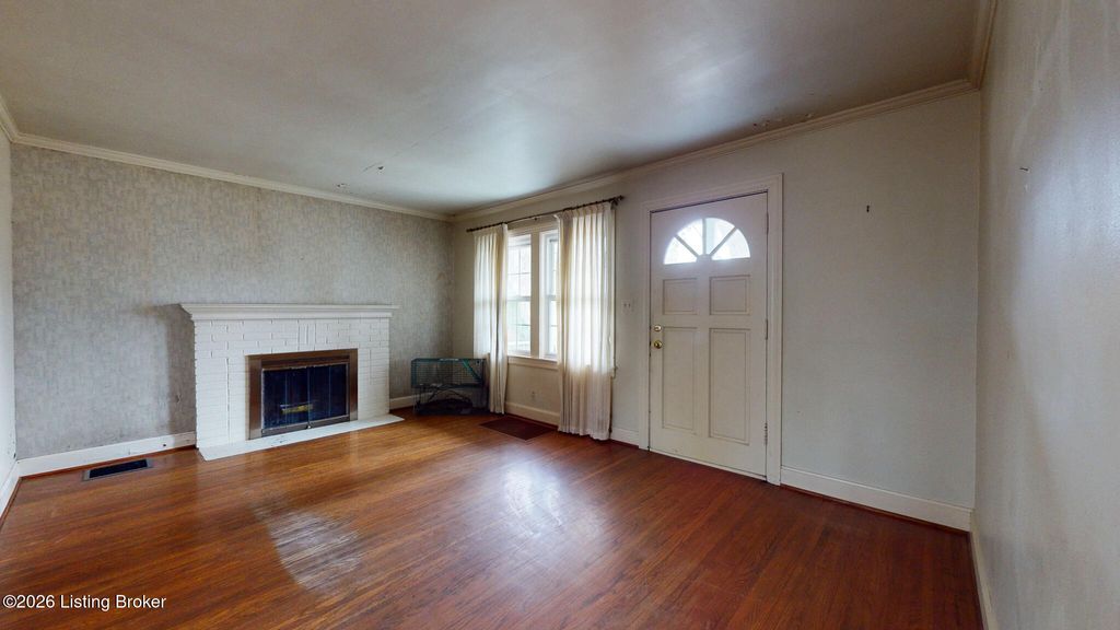 Photo of 203 Bonner Ave, Louisville, KY 40207 (MLS # 1706420)