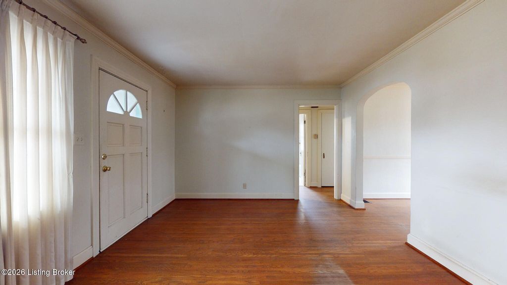 Photo of 203 Bonner Ave, Louisville, KY 40207 (MLS # 1706420)