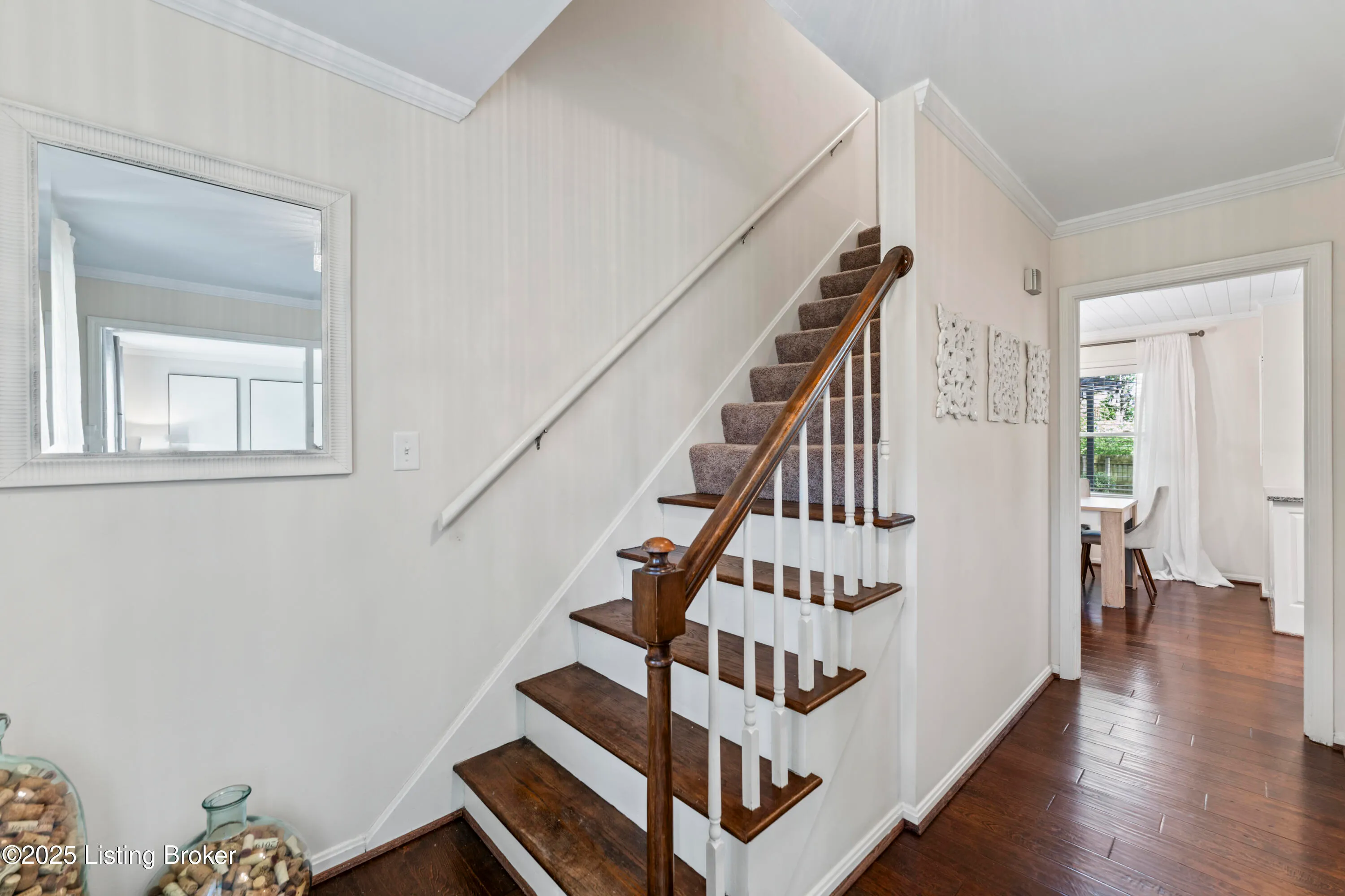 Louisville, Kentucky 40241, United States, 4 Bedrooms Bedrooms, ,3 BathroomsBathrooms,Residential,Pending,119516