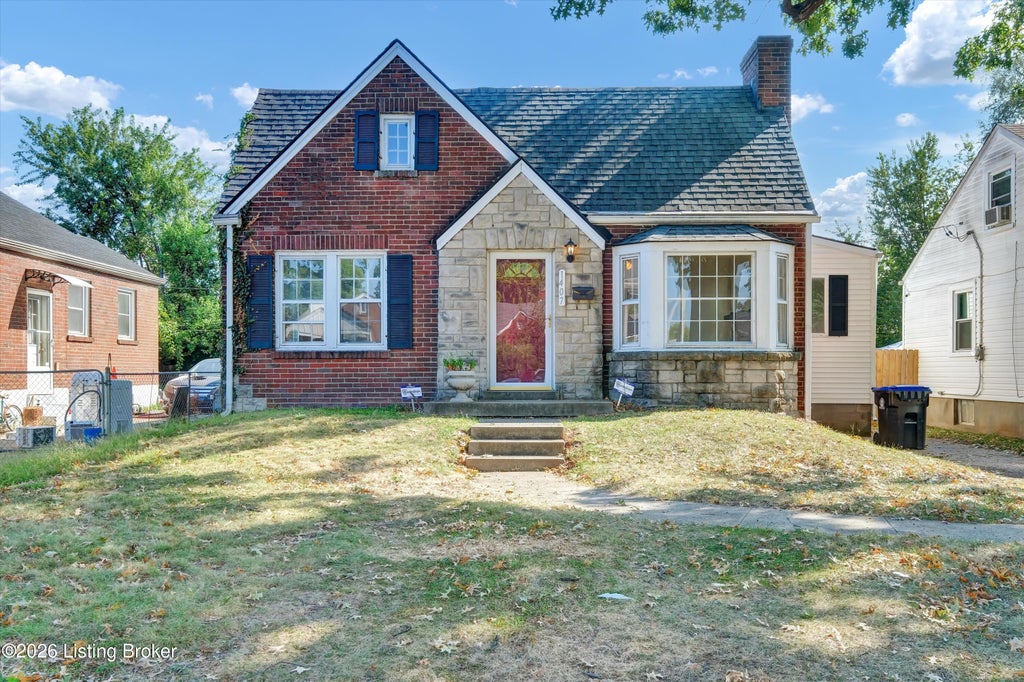Photo of 1407 Central Ave, Louisville, KY 40208 (MLS # 1728500)