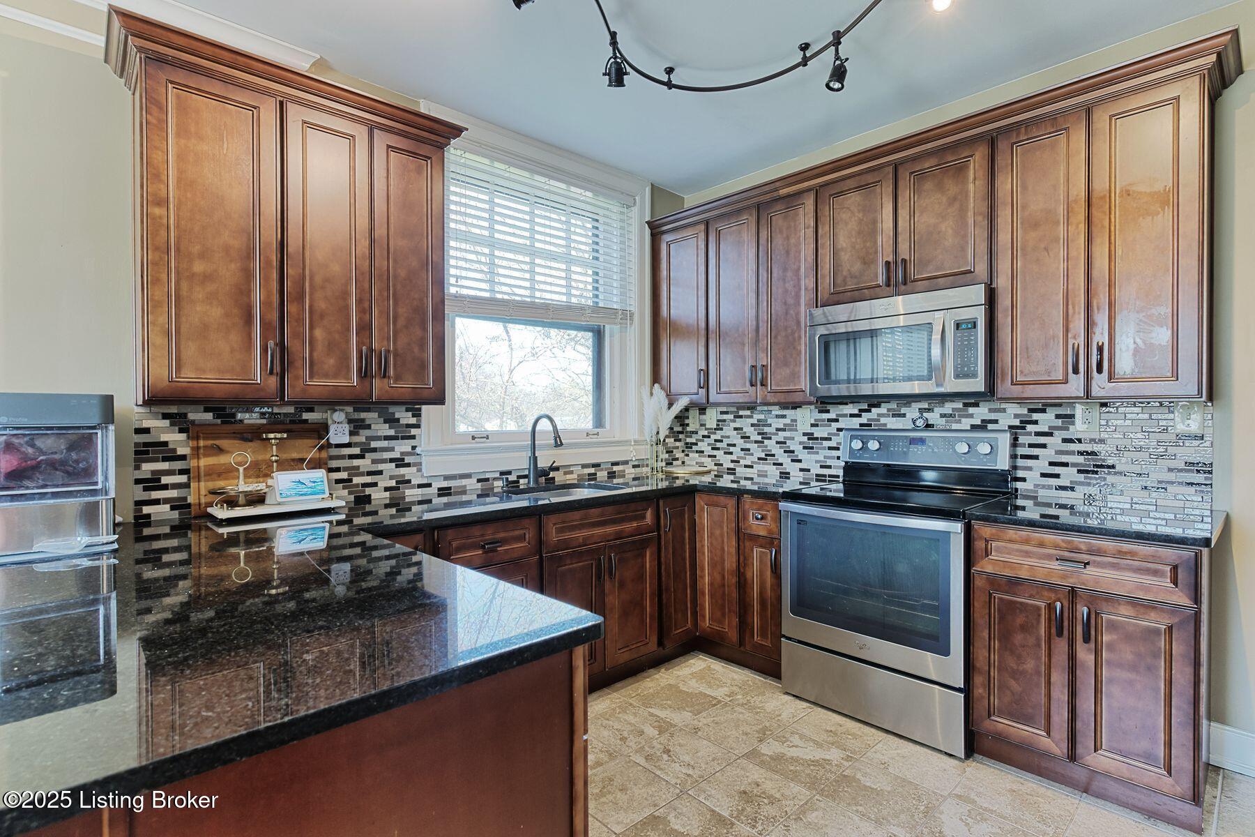 3015 Brownsboro Rd #3, Louisville, Kentucky image 14