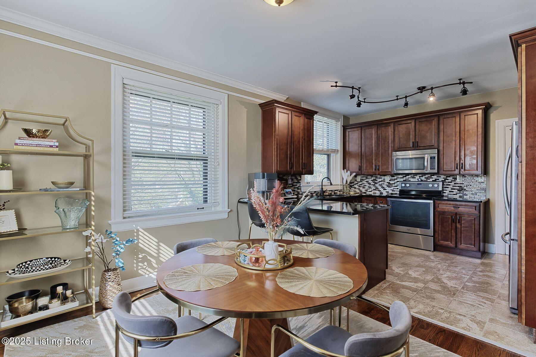 3015 Brownsboro Rd #3, Louisville, Kentucky image 11