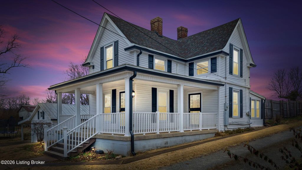 Photo of 127 McKay Ave, Bloomfield, KY 40008 (MLS # 1706484)