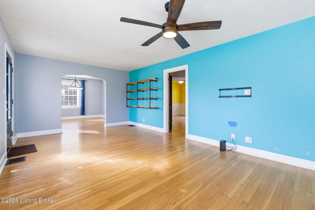 Photo of 2808 Arlington Rd, Louisville, KY 40220 (MLS # 1713365)