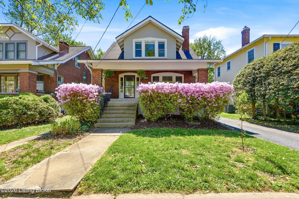 Photo of 2322 Woodbourne Ave, Louisville, KY 40205 (MLS # 1713835)