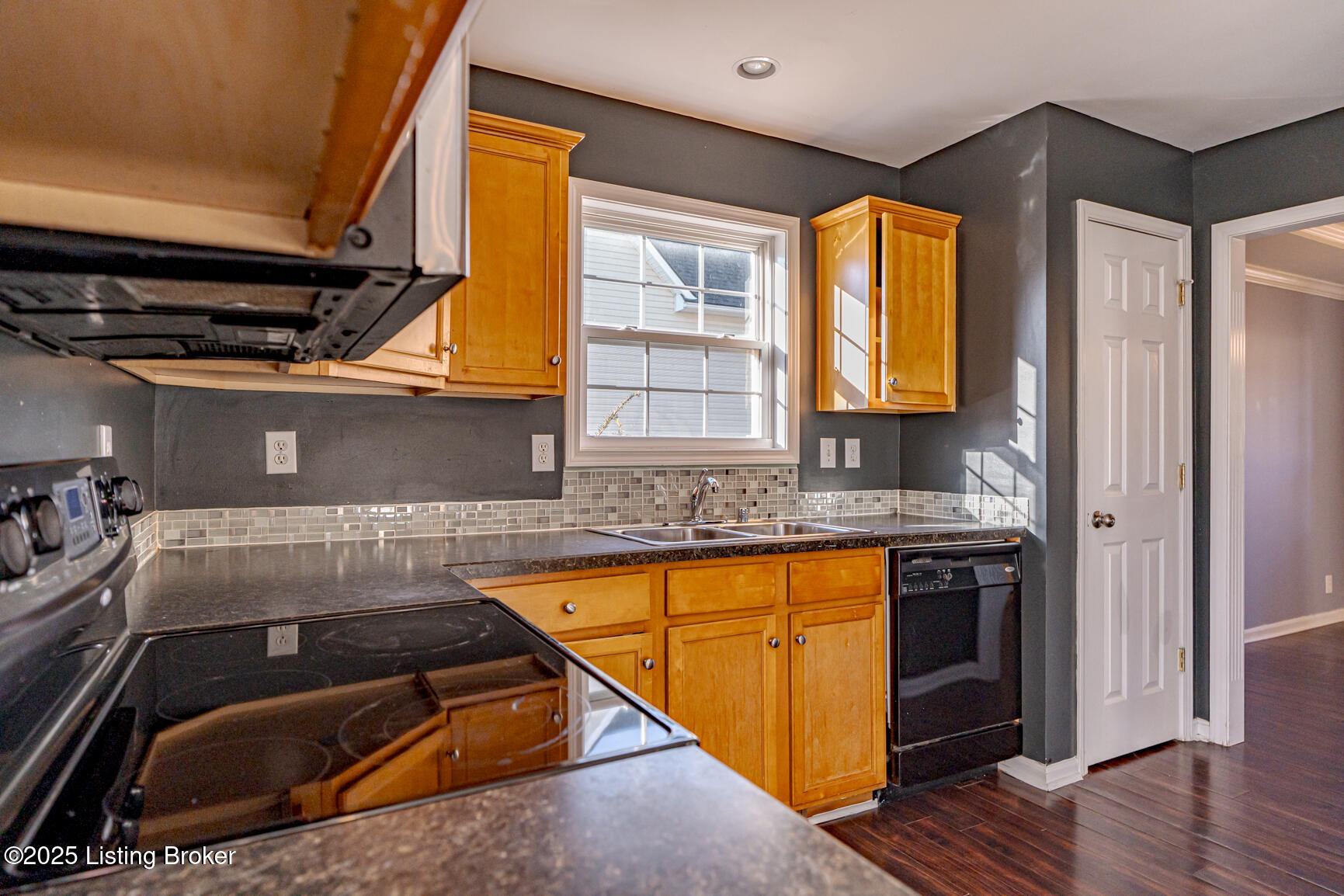 3003 Falcon Ct, Shelbyville, Kentucky image 11