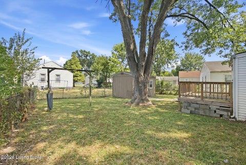 Tiny photo for 1047 Seelbach Ave, Louisville, KY 40215 (MLS # 1730243)