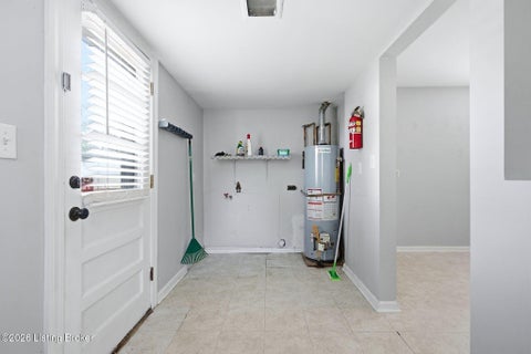 Tiny photo for 1047 Seelbach Ave, Louisville, KY 40215 (MLS # 1730243)