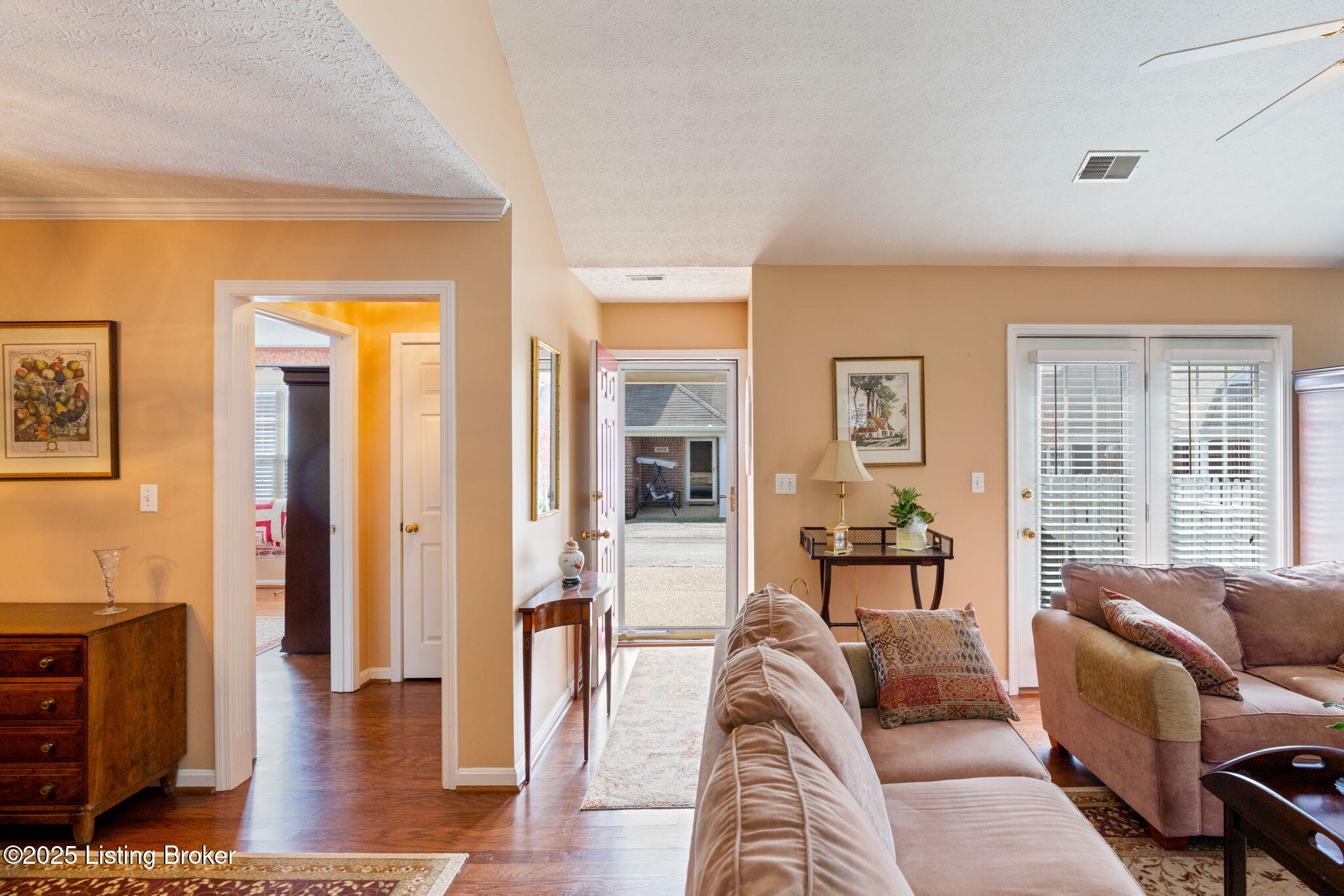 1009 Garden Pointe Pl, Louisville, Kentucky image 15