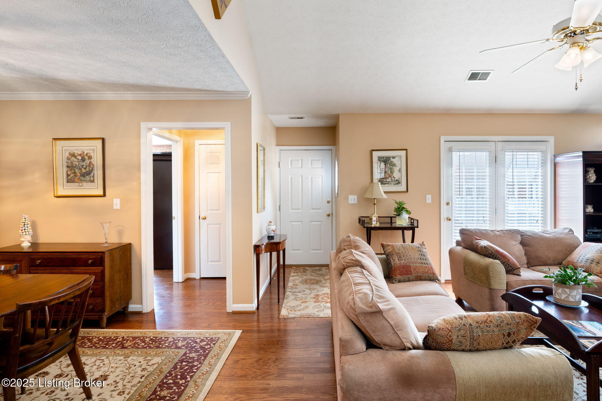 1009 Garden Pointe Pl, Louisville, Kentucky image 5
