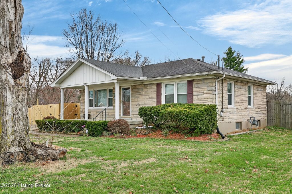 Photo of 5250 Julia Rd, Louisville, KY 40258 (MLS # 1710943)