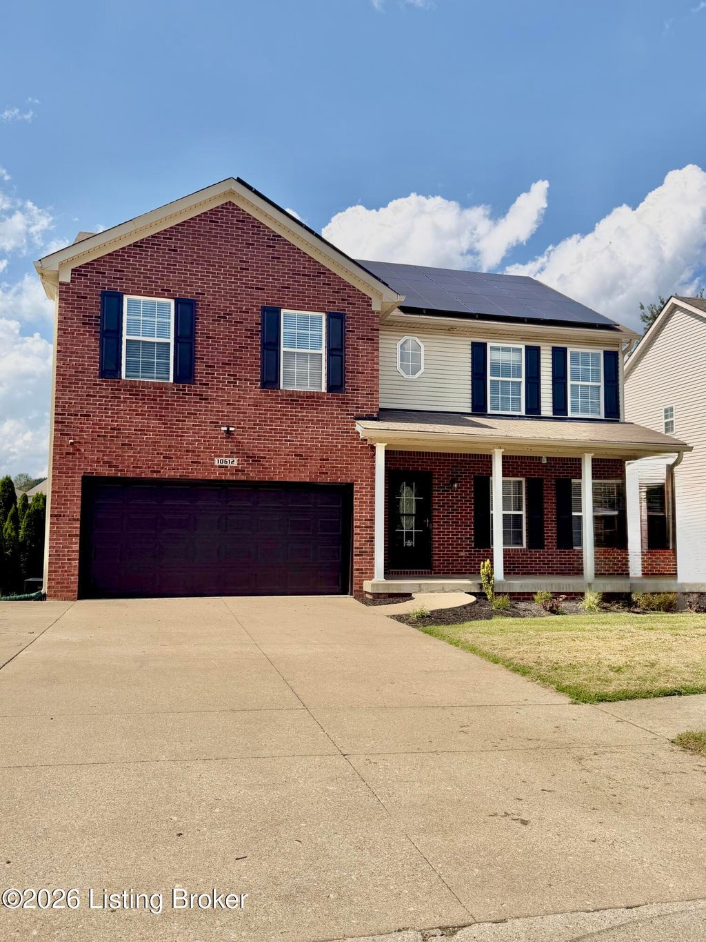 Photo of 10612 Evanwood Dr, Louisville, KY 40228 (MLS # 1727490)