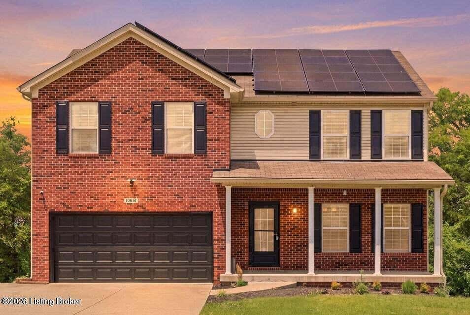 Photo of 10612 Evanwood Dr, Louisville, KY 40228 (MLS # 1727490)