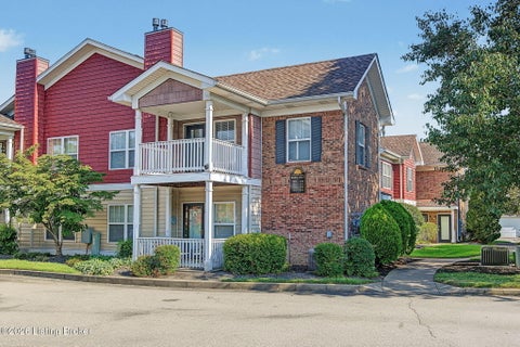Condo For Sale - 6517 Brook Bend Way #228<br/> Louisville, KY 40229