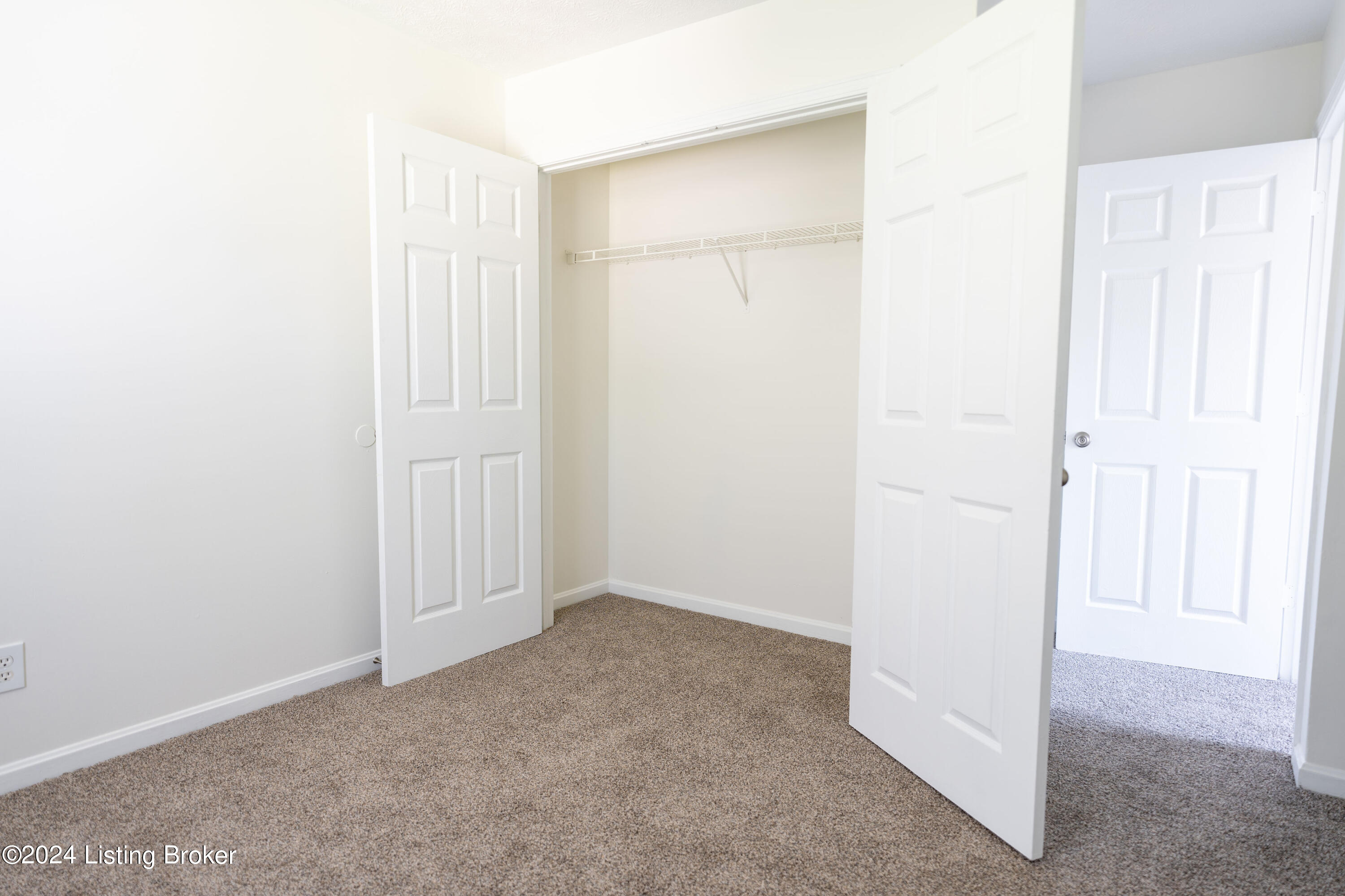 2505 Cedar St, Louisville, Kentucky image 21
