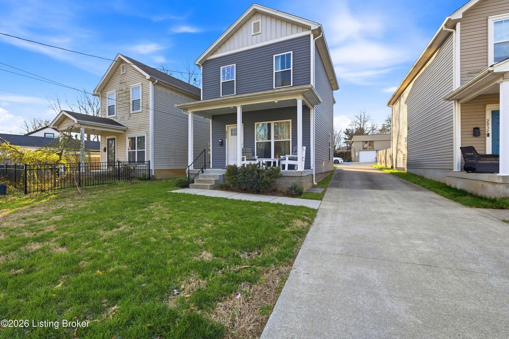 Photo of 2934 Cleveland Blvd, Louisville, KY 40206 (MLS # 1712575)