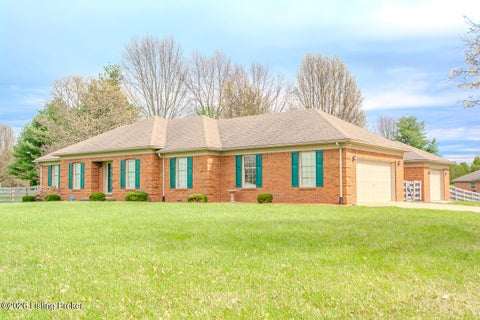 Homes For Sale - 1001 Navajo Dr<br/> Bardstown, KY 40004
