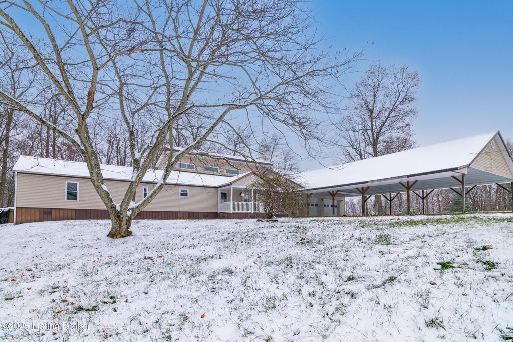 Photo of 1068 Spring Rd, Wallingford, KY 41093 (MLS # 1704735)