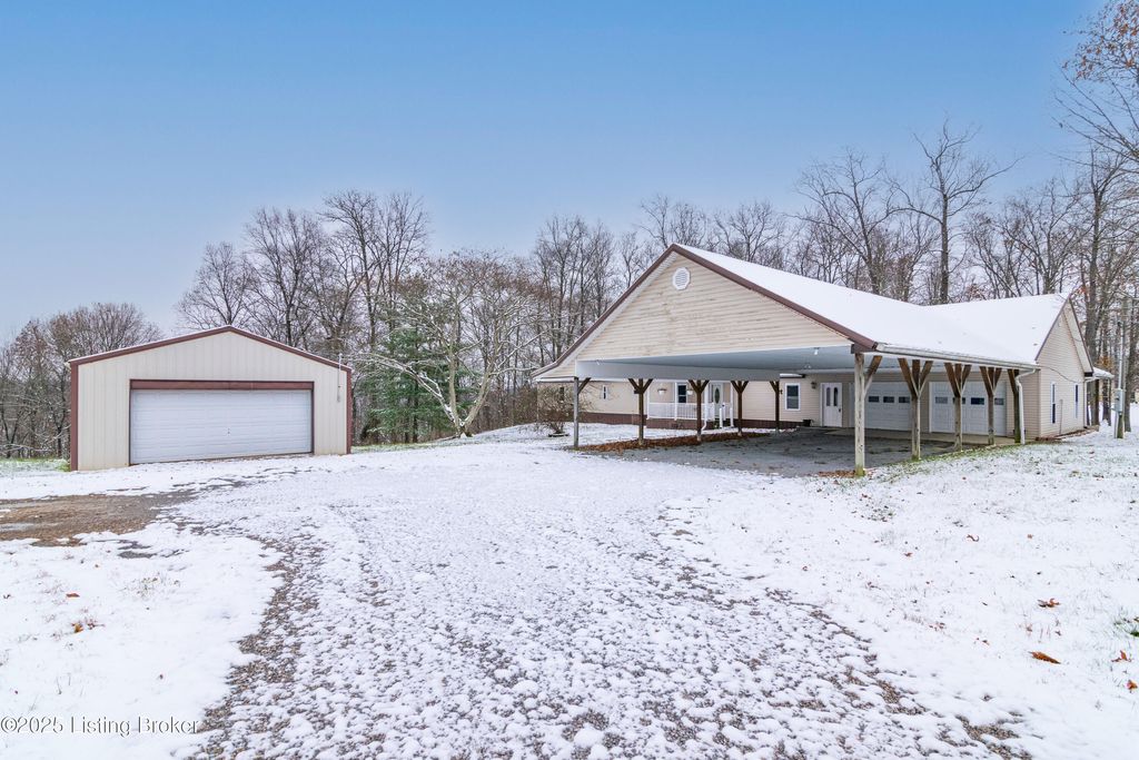 Photo of 1068 Spring Rd, Wallingford, KY 41093 (MLS # 1704735)