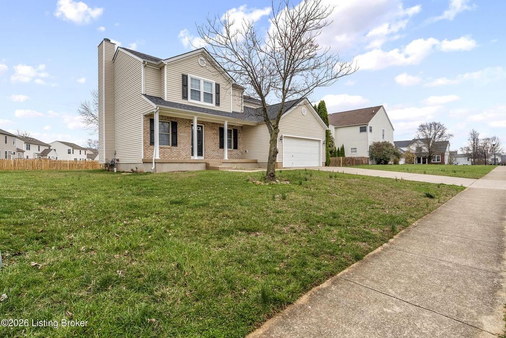 Photo of 14204 Victory Ridge Dr, Louisville, KY 40245 (MLS # 1711084)