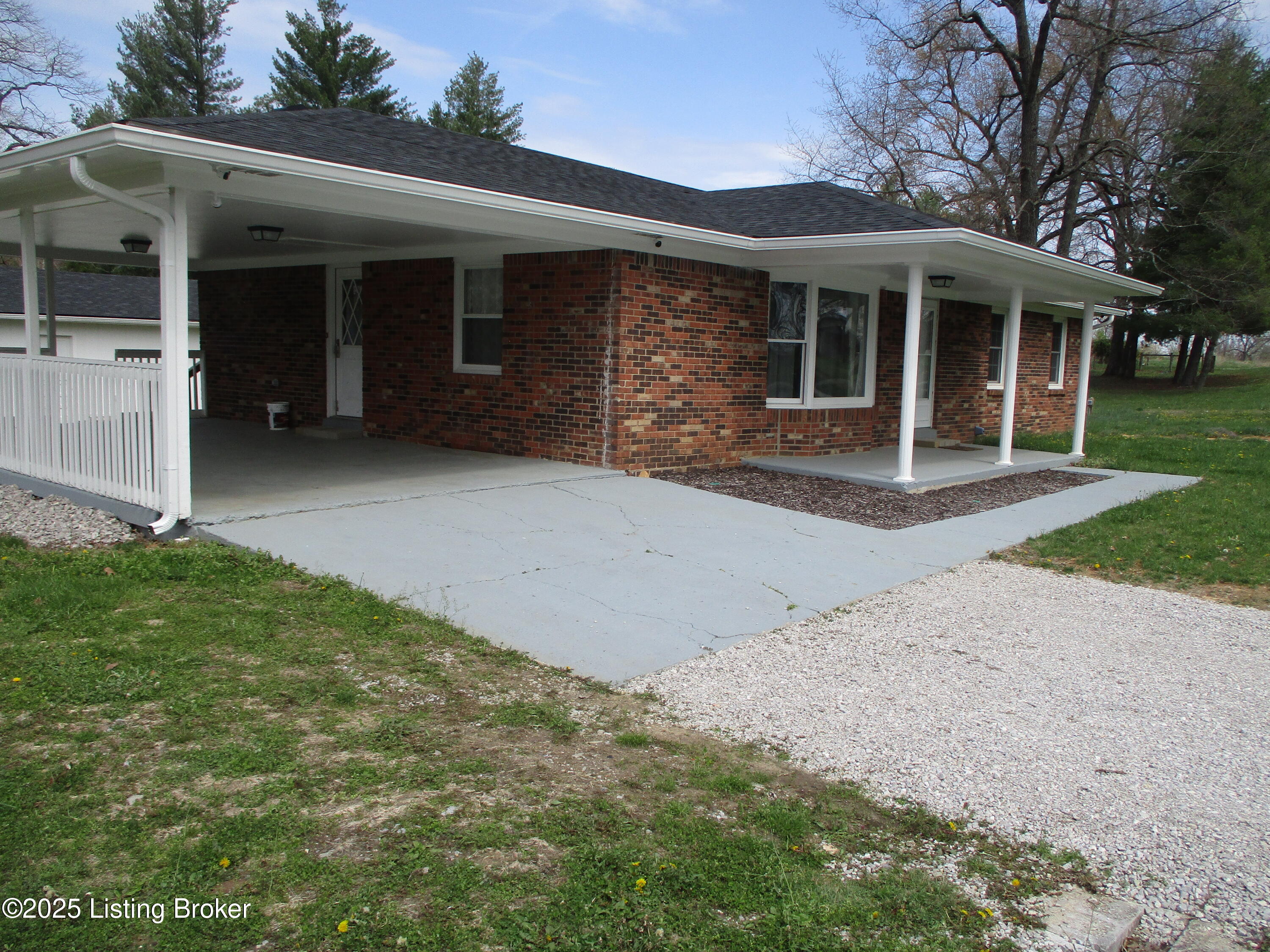 2355 Rabbit Run Rd, Vine Grove, Pennsylvania image 2
