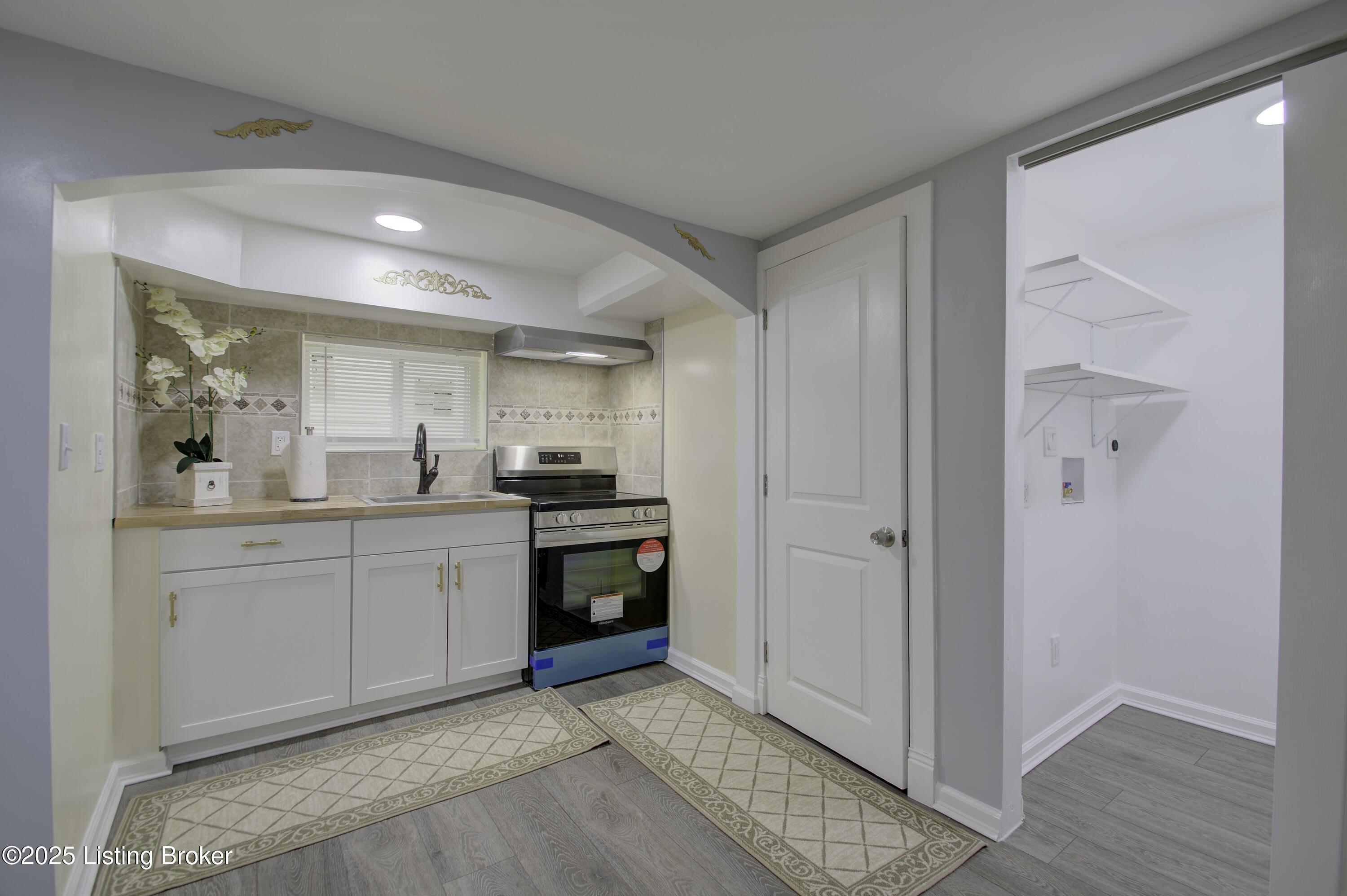 215 E 11th St, Covington, Kentucky image 14