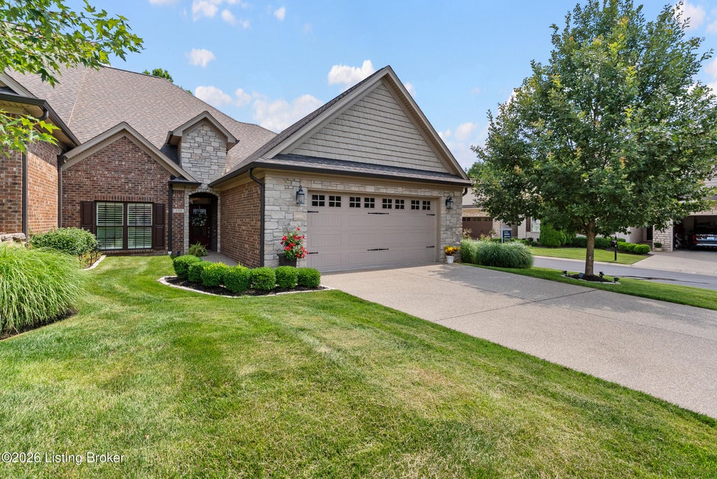 Photo of 239 Maple Valley Rd, Louisville, KY 40245 (MLS # 1722750)