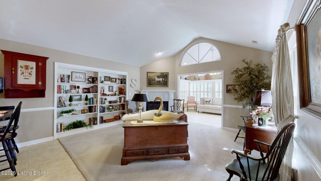 Photo of 10430 Pine Glen Cir, Louisville, KY 40291 (MLS # 1727822)