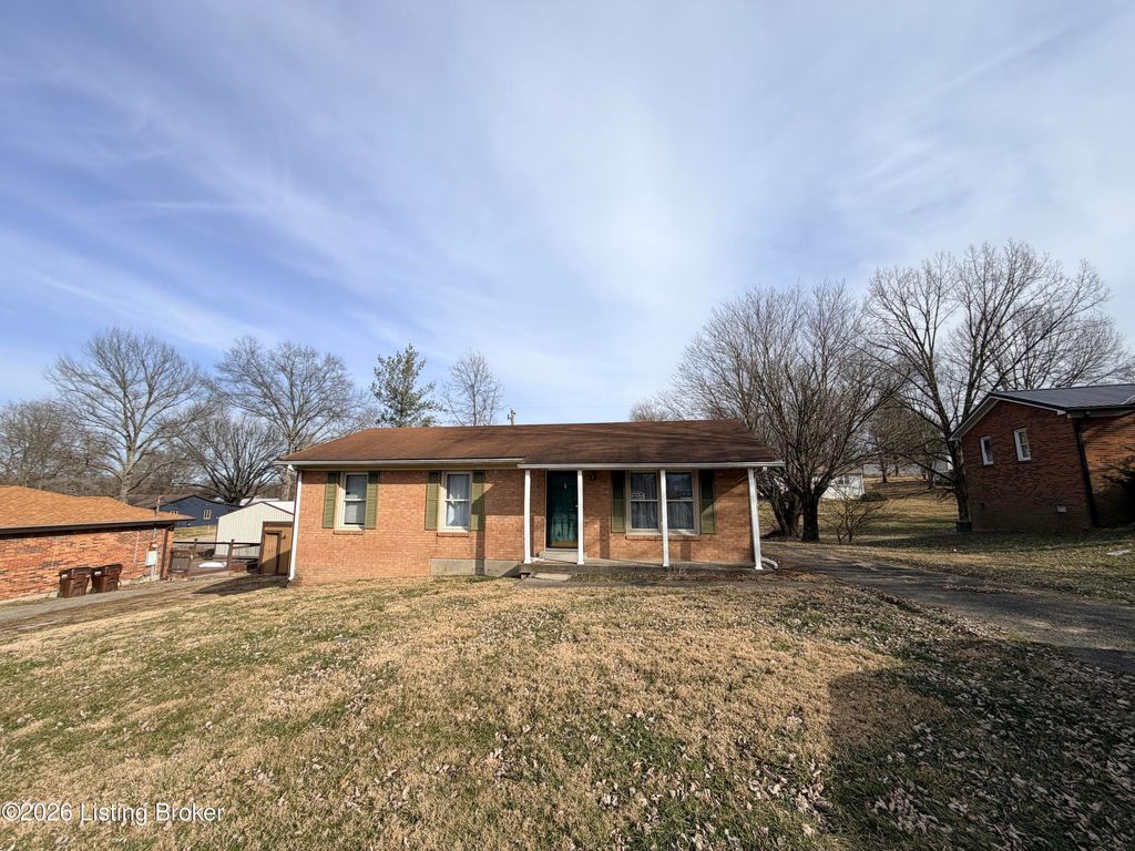 Photo of 35 Hobart Dr, Campbellsburg, KY 40011 (MLS # 1709373)