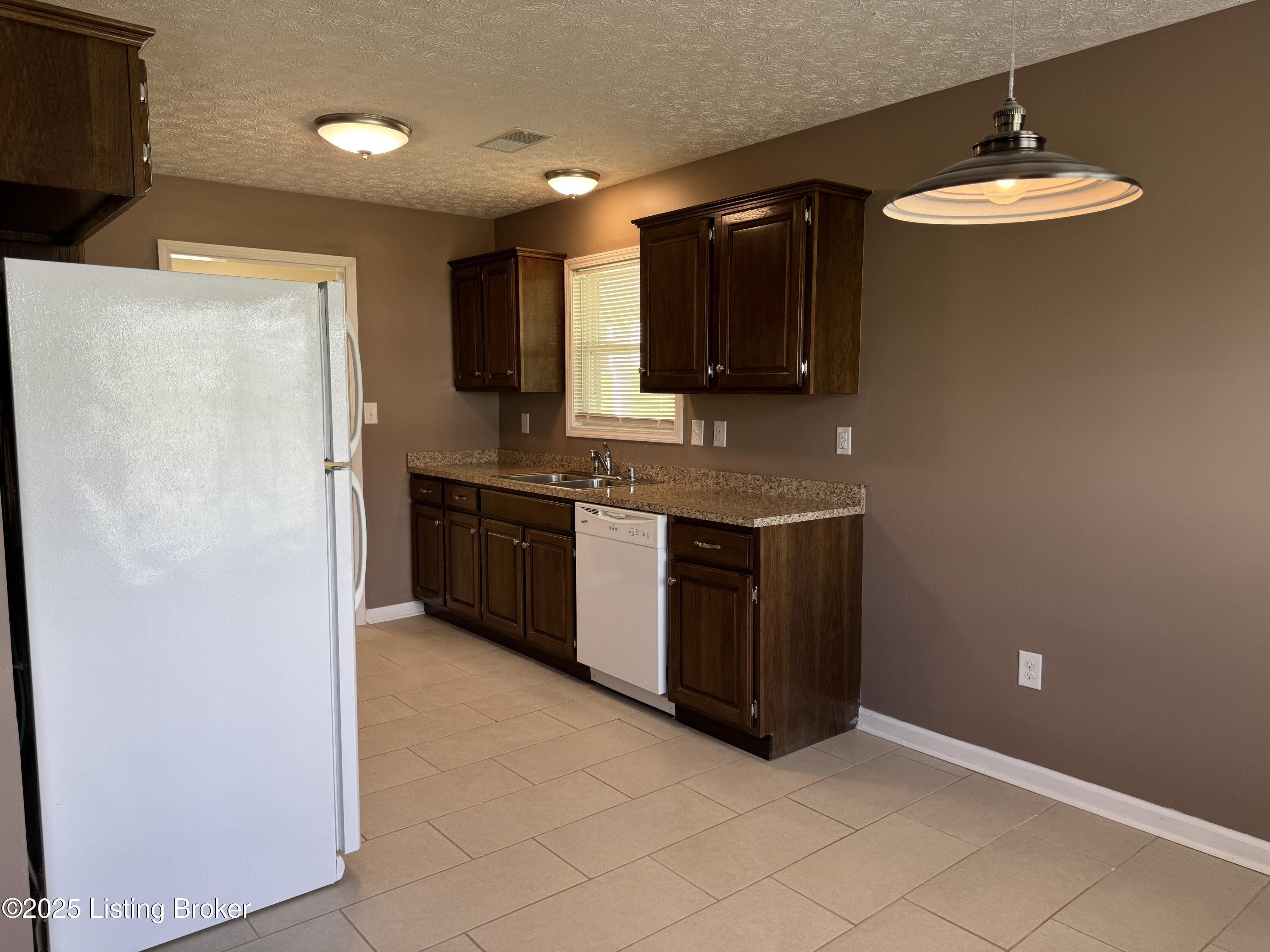106 Hunter Ln, Brandenburg, Kentucky image 17