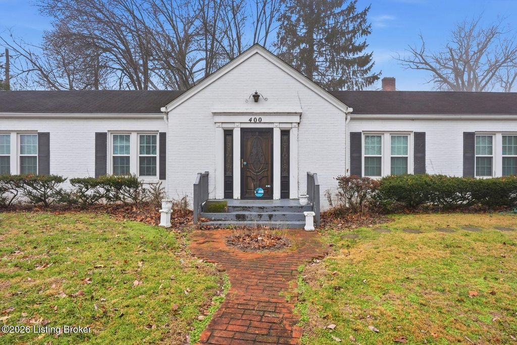 Photo of 400 E Kenwood Dr, Louisville, KY 40214 (MLS # 1709212)