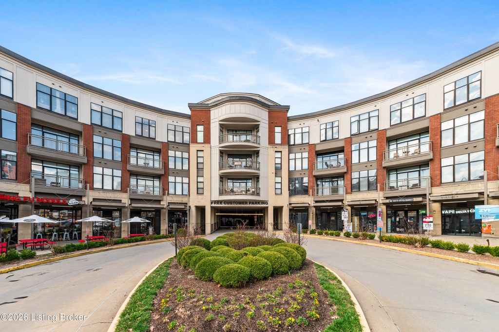 Photo of 535 S Upper St #410, Lexington, KY 40508 (MLS # 1710874)