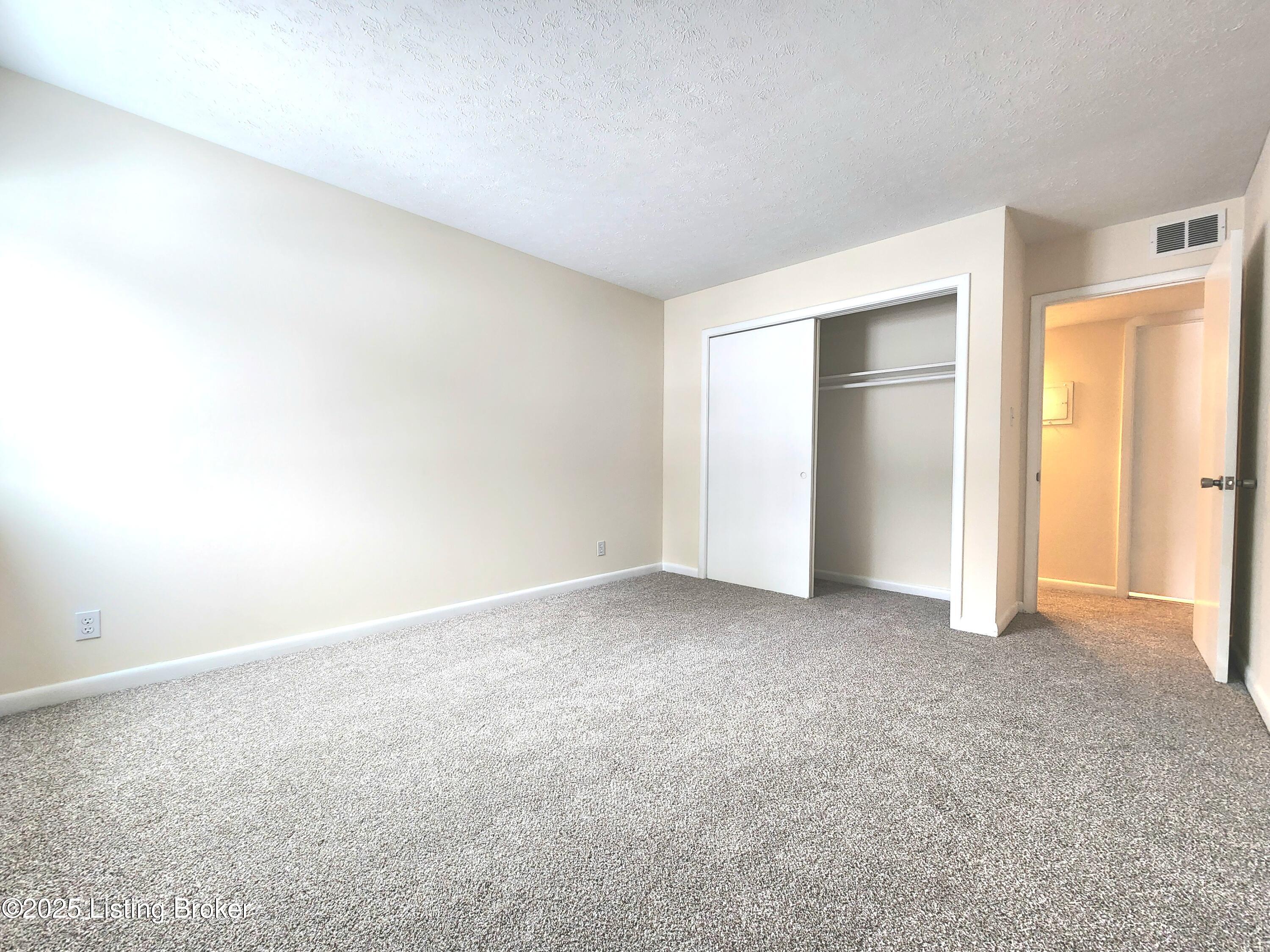 1815 Gardiner Ln #B-21, Louisville, Pennsylvania image 15