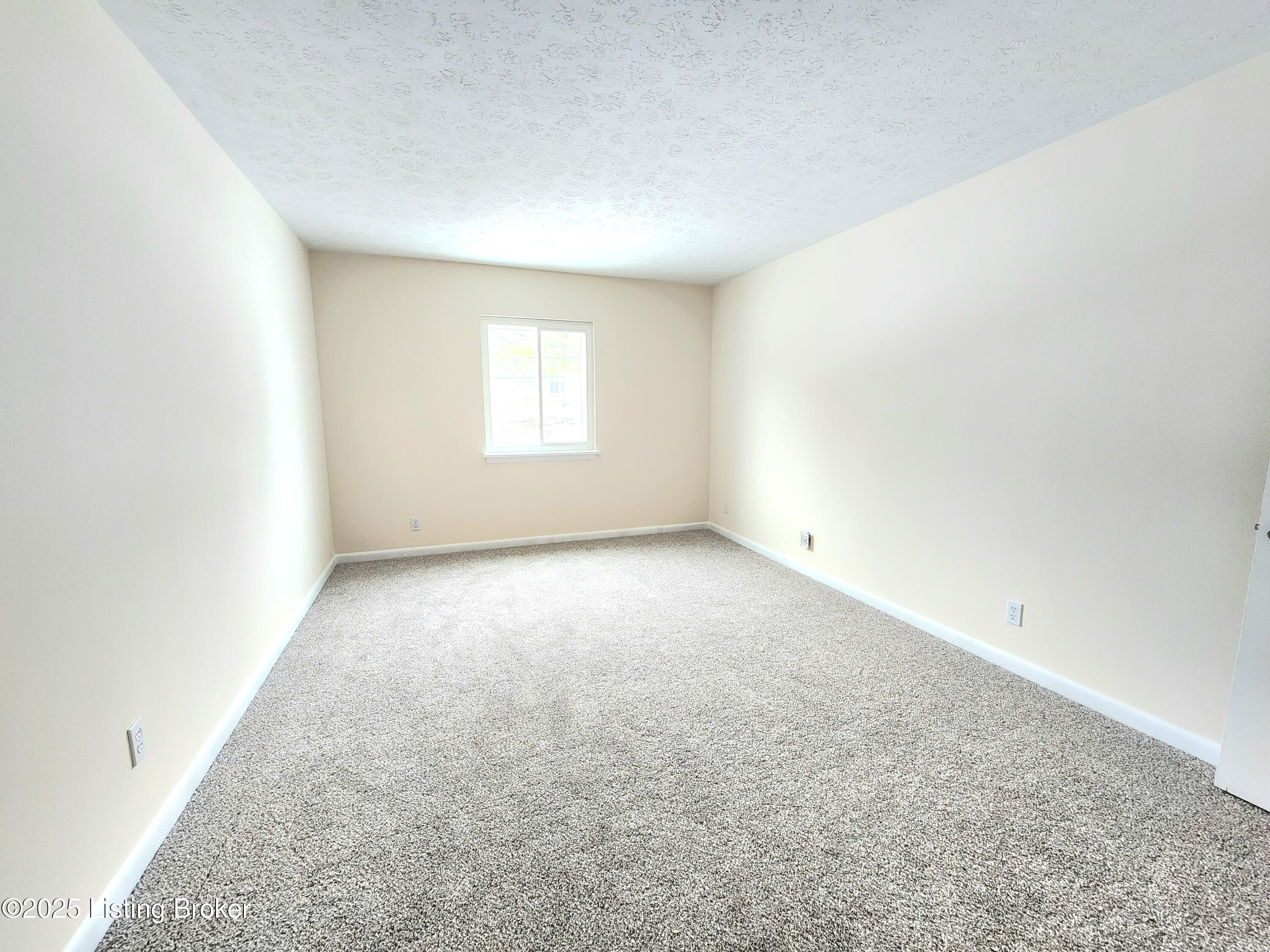 1815 Gardiner Ln #B-21, Louisville, Pennsylvania image 17