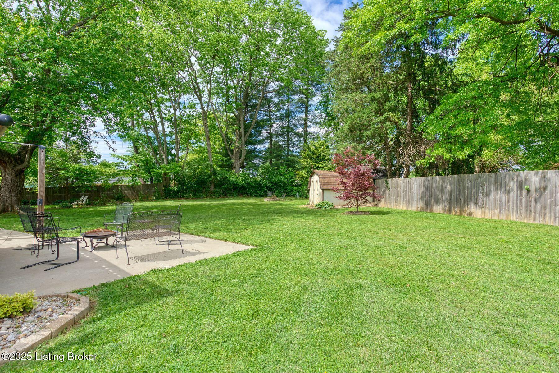9507 Chadbourn Ct, Louisville, Kentucky image 3