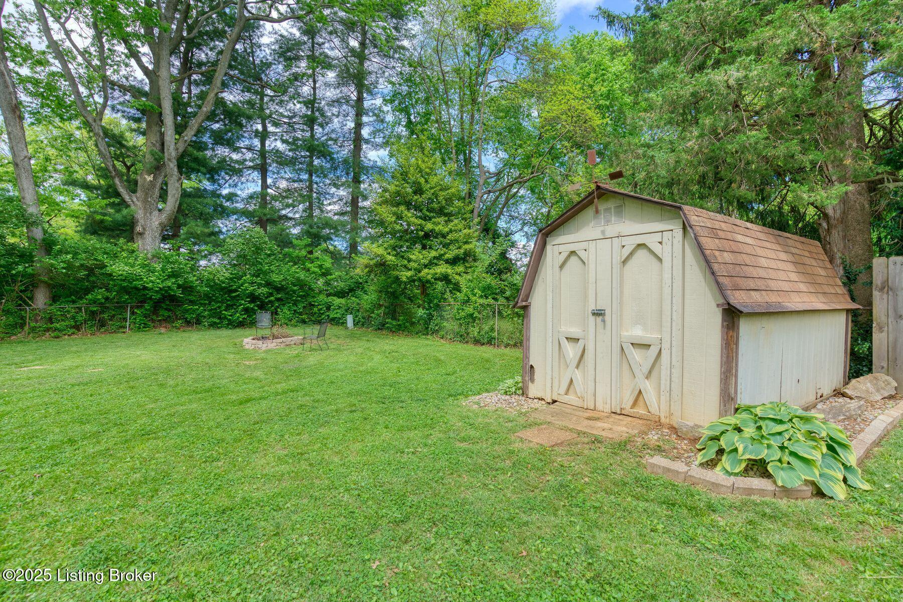 9507 Chadbourn Ct, Louisville, Kentucky image 36