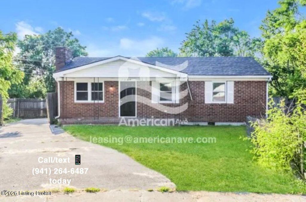 Photo of 1256 Golden Gate Park, Lexington, KY 40517 (MLS # 1712206)