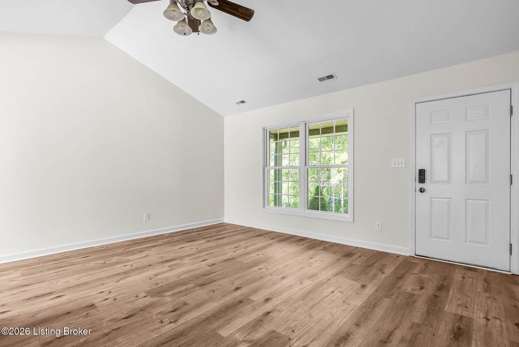 Photo of 282 Meadowlark Ct, Bedford, KY 40006 (MLS # 1715445)
