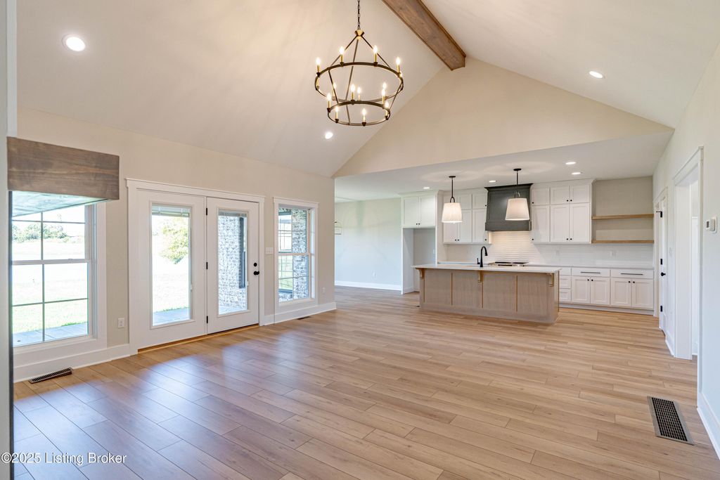 Photo of 144 Winners Cir, Shelbyville, KY 40065 (MLS # 1706434)