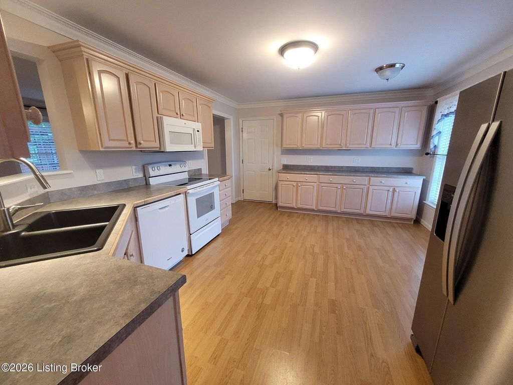 Photo of 12 Valleywood Ct, Carrollton, KY 41008 (MLS # 1718401)