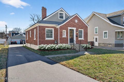 Photo of 3712 Warner Ave, Louisville, KY 40207 (MLS # 1707346)