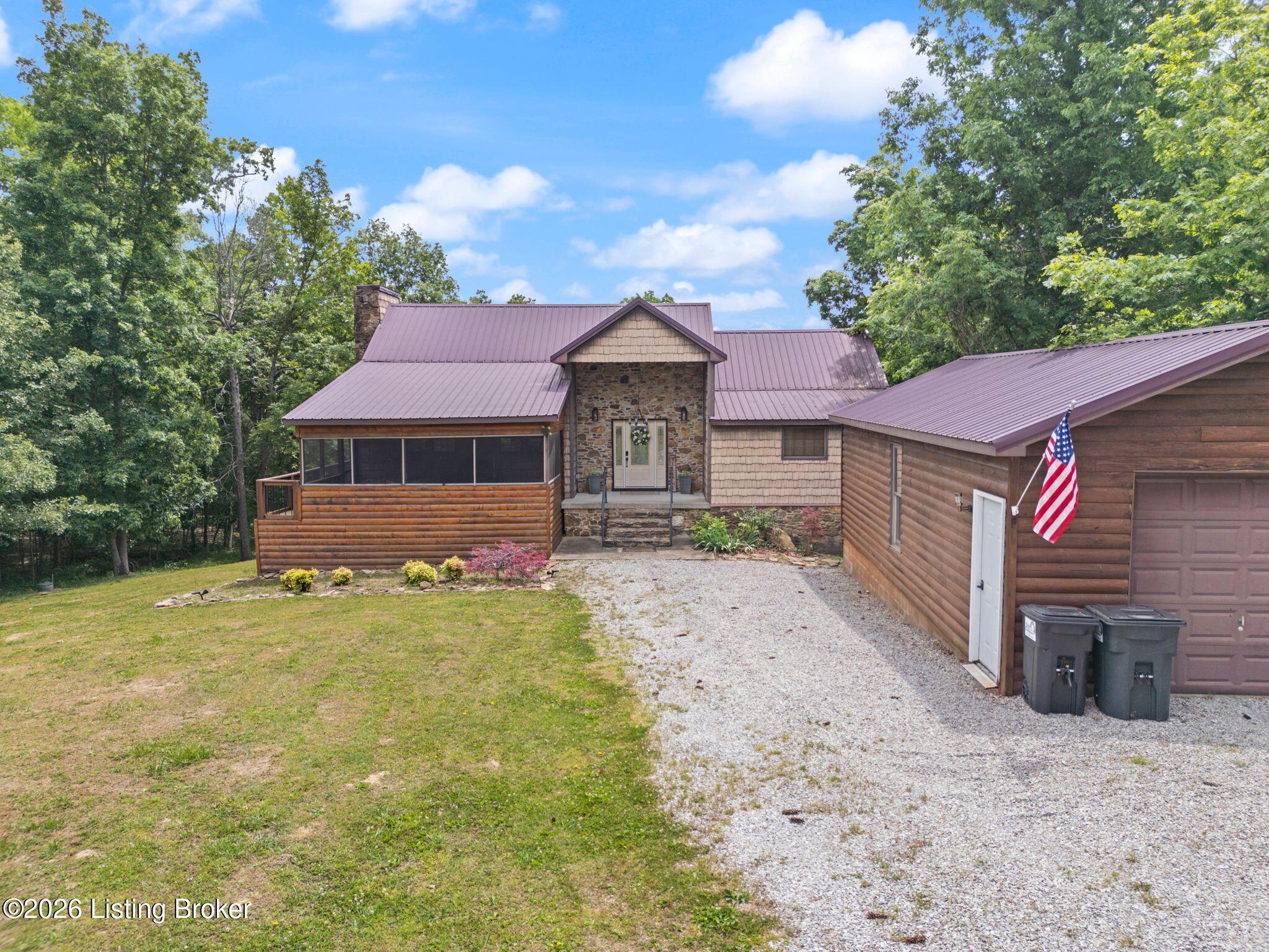 48 Shores Ln