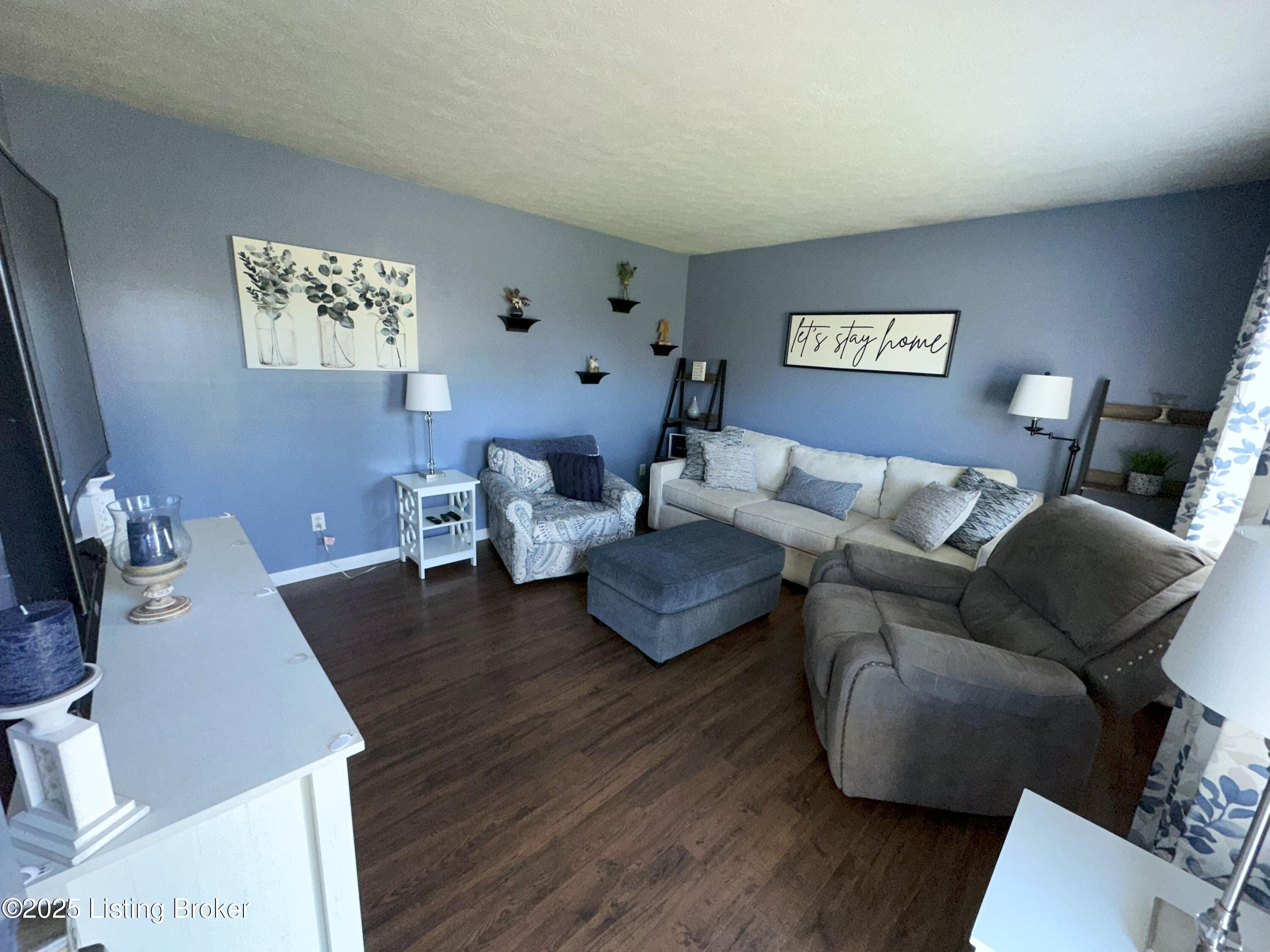 210 Sam Dr, Louisville, Kentucky image 5