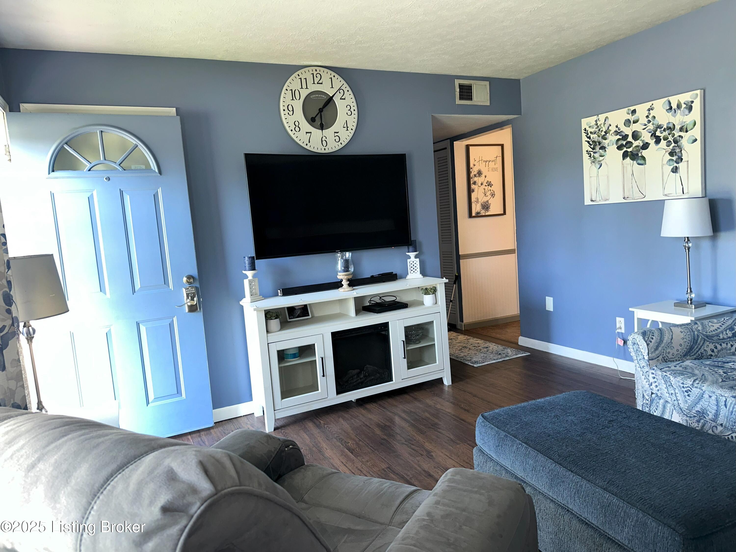 210 Sam Dr, Louisville, Kentucky image 6