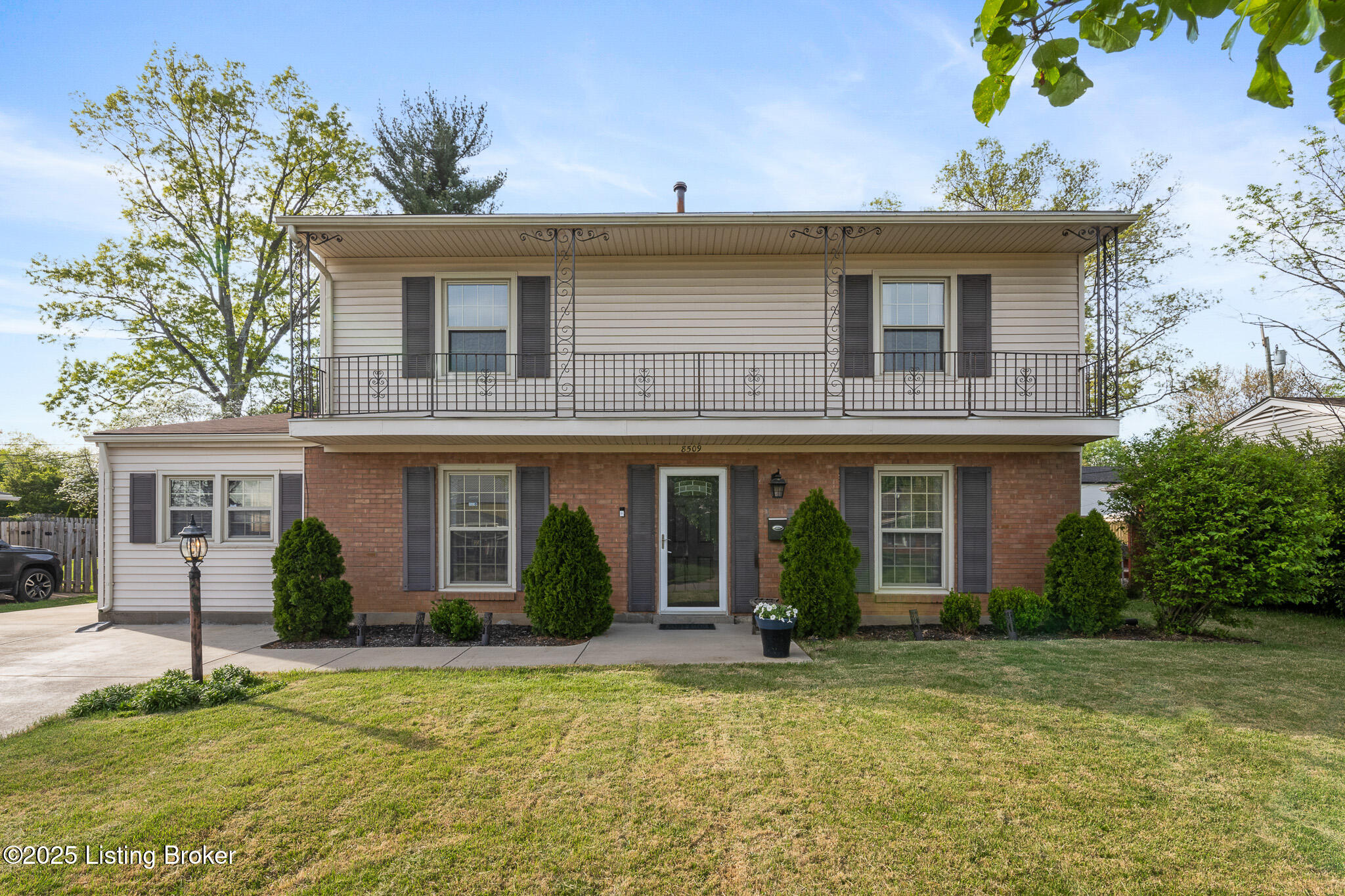 8509 Blossom Ln, Louisville, Pennsylvania image 1